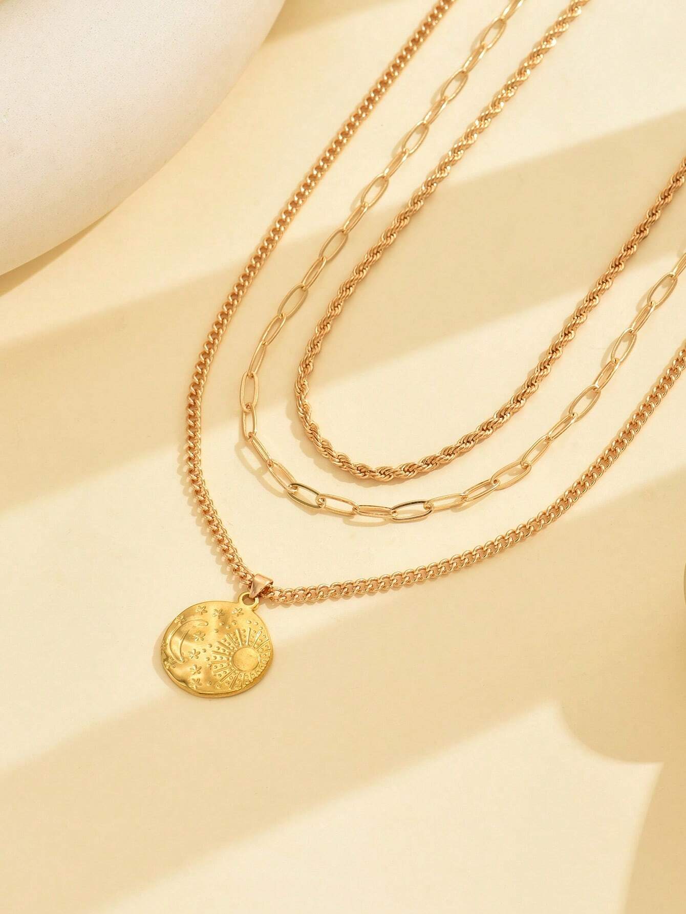 3pcs Gold Coin, Star & Moon Layered Necklace Set