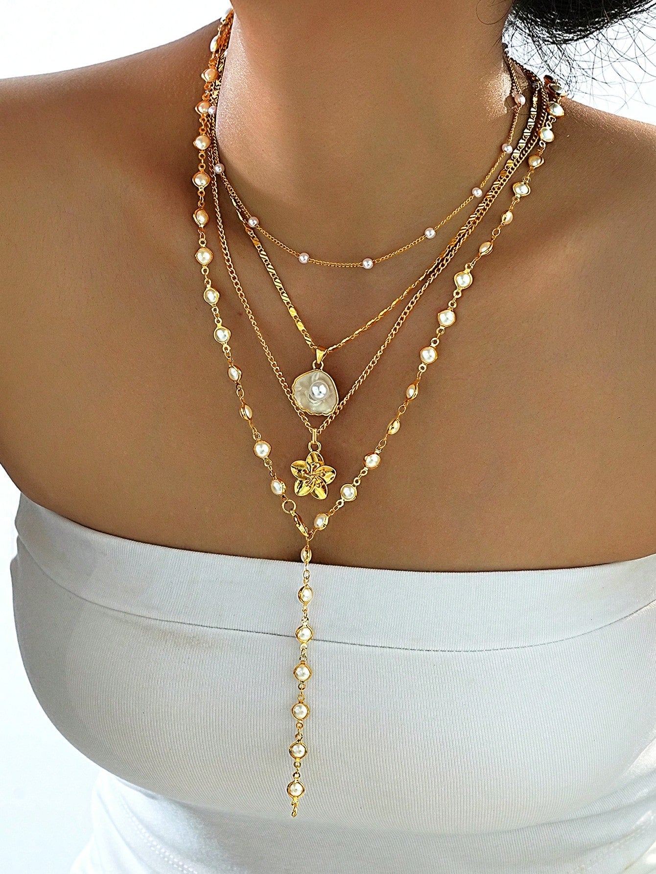 4pcs Vintage Bohemian Style Metal Shell