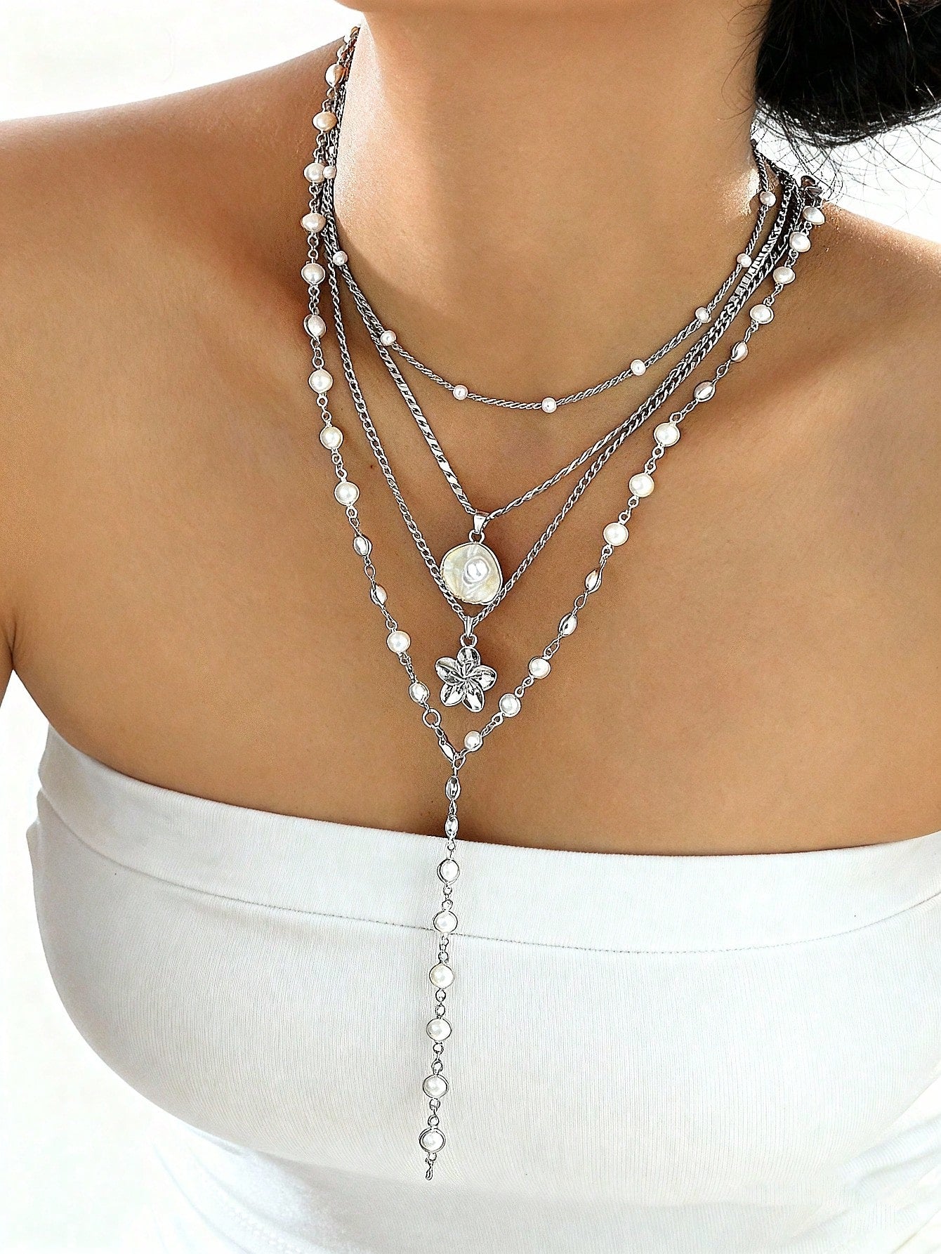 4pcs Vintage Bohemian Style Metal Shell